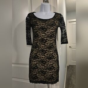 Vanilla Bay Black 3/4 Sleeve Lace Mini Dress. Size S.